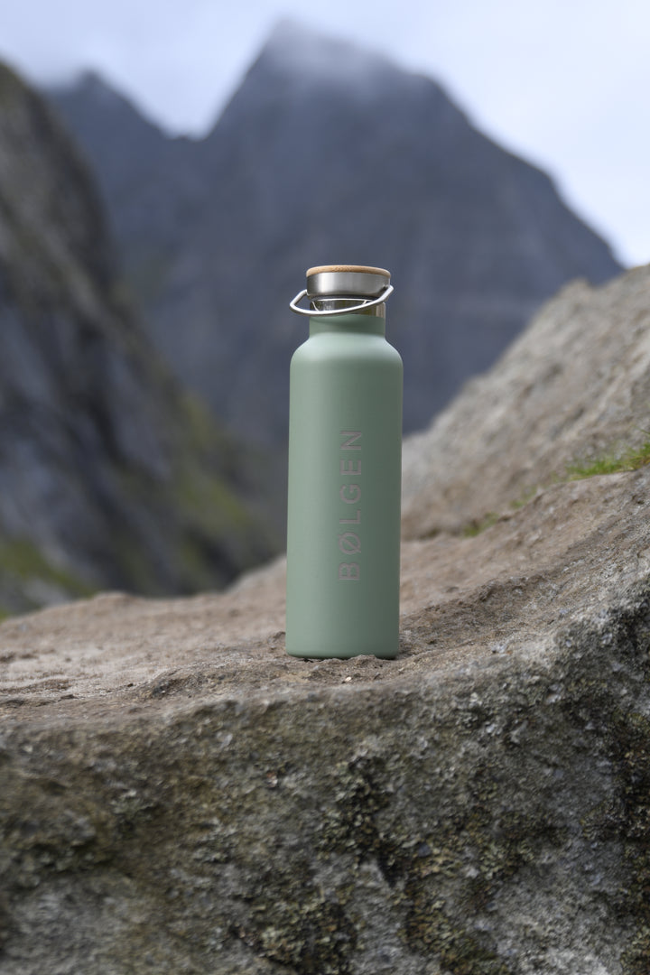 Botella Insulada Islandia 592 ml personalizada - Moss Green